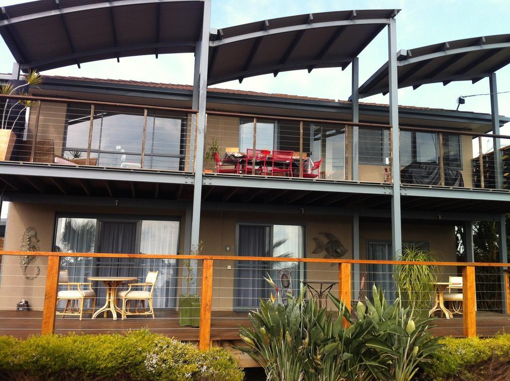 Corinella On The Esplanade Bed & Breakfast Exterior photo